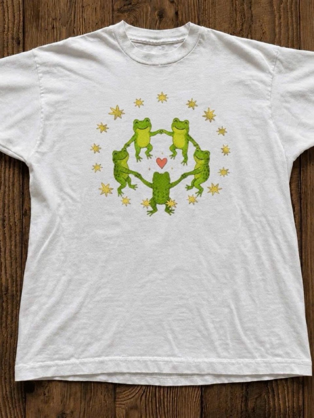 Gildan White T-Shirt with Green Frog Circle Graphic and Red Heart